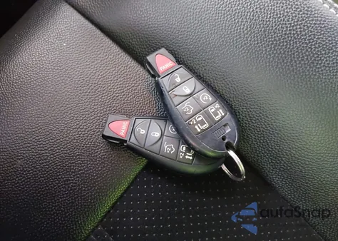 2018 Dodge Grand Caravan Sxt from USA, damaged, VIN 2C4RDGCG7JR325751